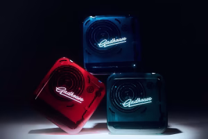 Gadhouse Cosmo Solar Edition mâm than portable Y2K